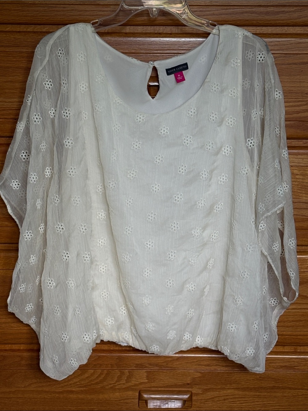Vince Camuto Antique White Eyelet Overlay Blouse Size XL